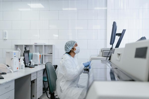 Comment les technologies de l'IA révolutionnent-elles le diagnostic des maladies rares?
